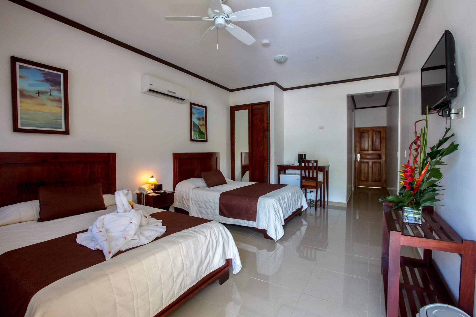 Hotel Arenas En Punta Leona Las Agujas Εξωτερικό φωτογραφία