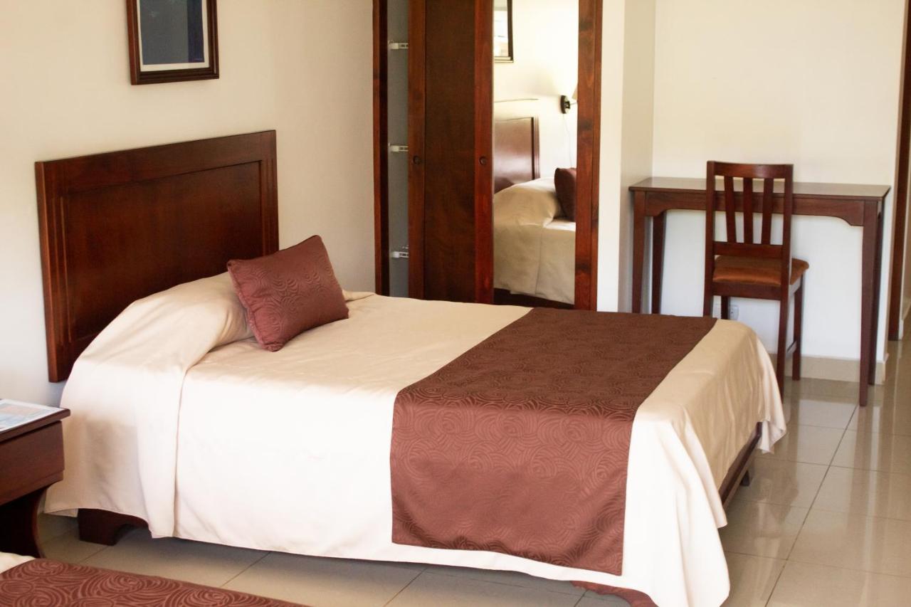 Hotel Arenas En Punta Leona Las Agujas Εξωτερικό φωτογραφία